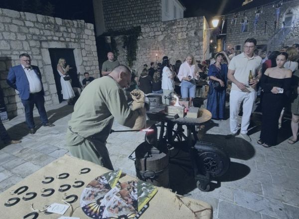 Kovač Vinković i „Srednjovjekovni stol Đakova i Đakovštine” ponovno na Rapskoj fjeri