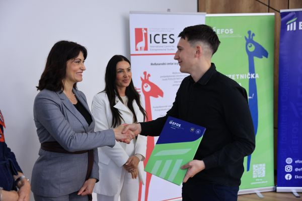 Dodjelom uvjerenja zavr&scaron;ena &bdquo;Poduzetnička akademija&ldquo;