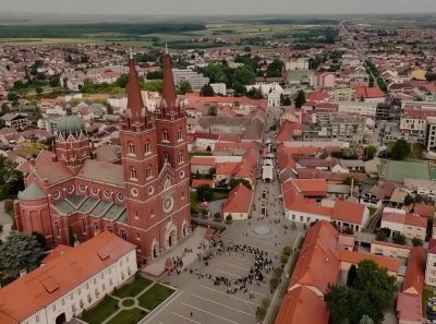 Svjetski dan plesa u Đakovu – slavlje pokreta, ritma i zajedništva