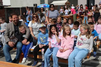 Gradonačelnik Marin Mandarić otvorio Festival priča i mašte za najmlađe